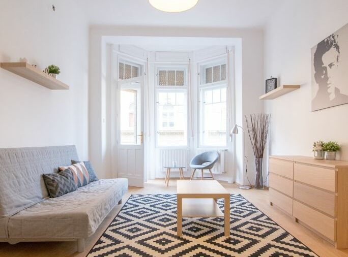egy héten belül találtunk is ideális bérlőket a lakásra - NYOLCAS.COM - ingatlan bérbeadás - lakáskezelő cég - Budapest