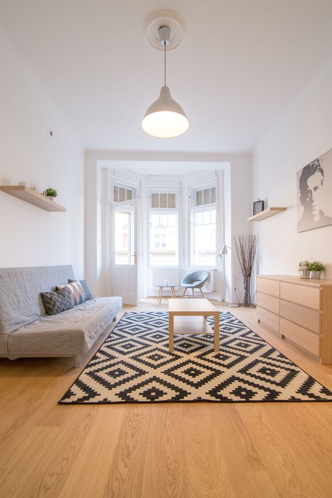 egy héten belül találtunk is ideális bérlőket a lakásra - NYOLCAS.COM - ingatlan bérbeadás - lakáskezelő cég - Budapest