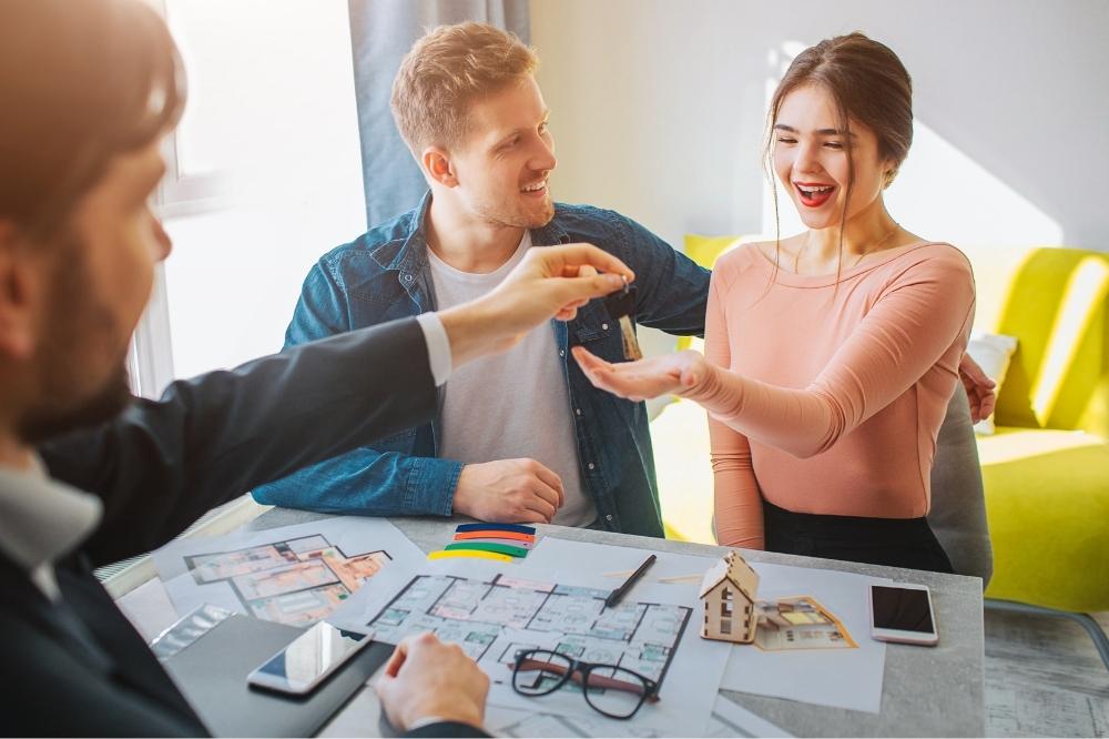 Mire figyeljünk, mielőtt kulcsot adunk a bérlőnek? - Nyolcas.com - ingatlan bérbeadás